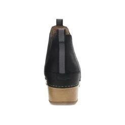 Dansko Becka Black Oiled Pull Up -Dansko 9433021600 VIK