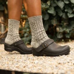 Dansko Ingrid Black Oiled -Dansko HeritagePDPIngridBlack2 8e273fef e13f 482e 9e1a 7a2f136704c8